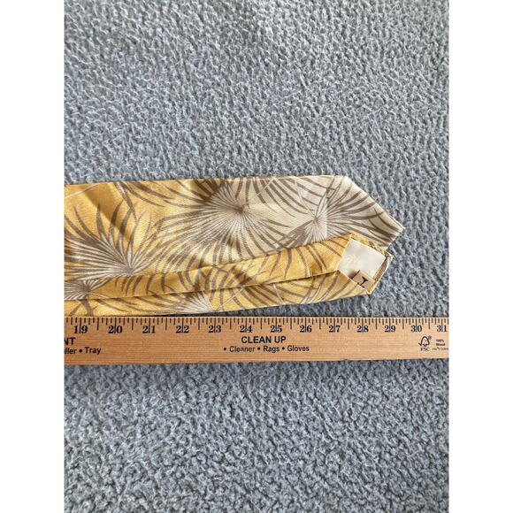 Tommy Bahama Tie Silk Hawaiian Floral Tropical Wide Yellow Gold Retro 58" x 4" - Picture 9 of 11